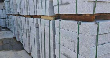 海南芝麻白路牙石，路侧石