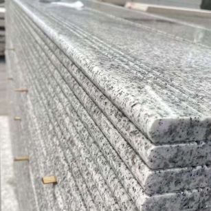 海南芝麻白楼梯踏步 花岗岩楼梯板材