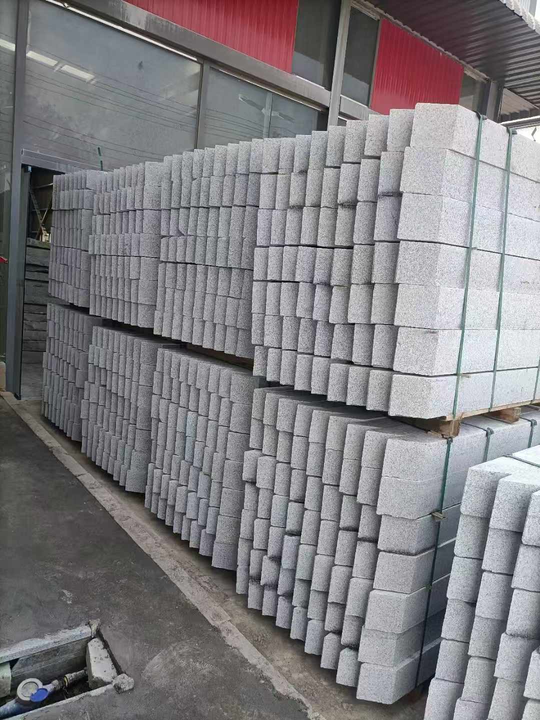 海南芝麻白树围石 树池