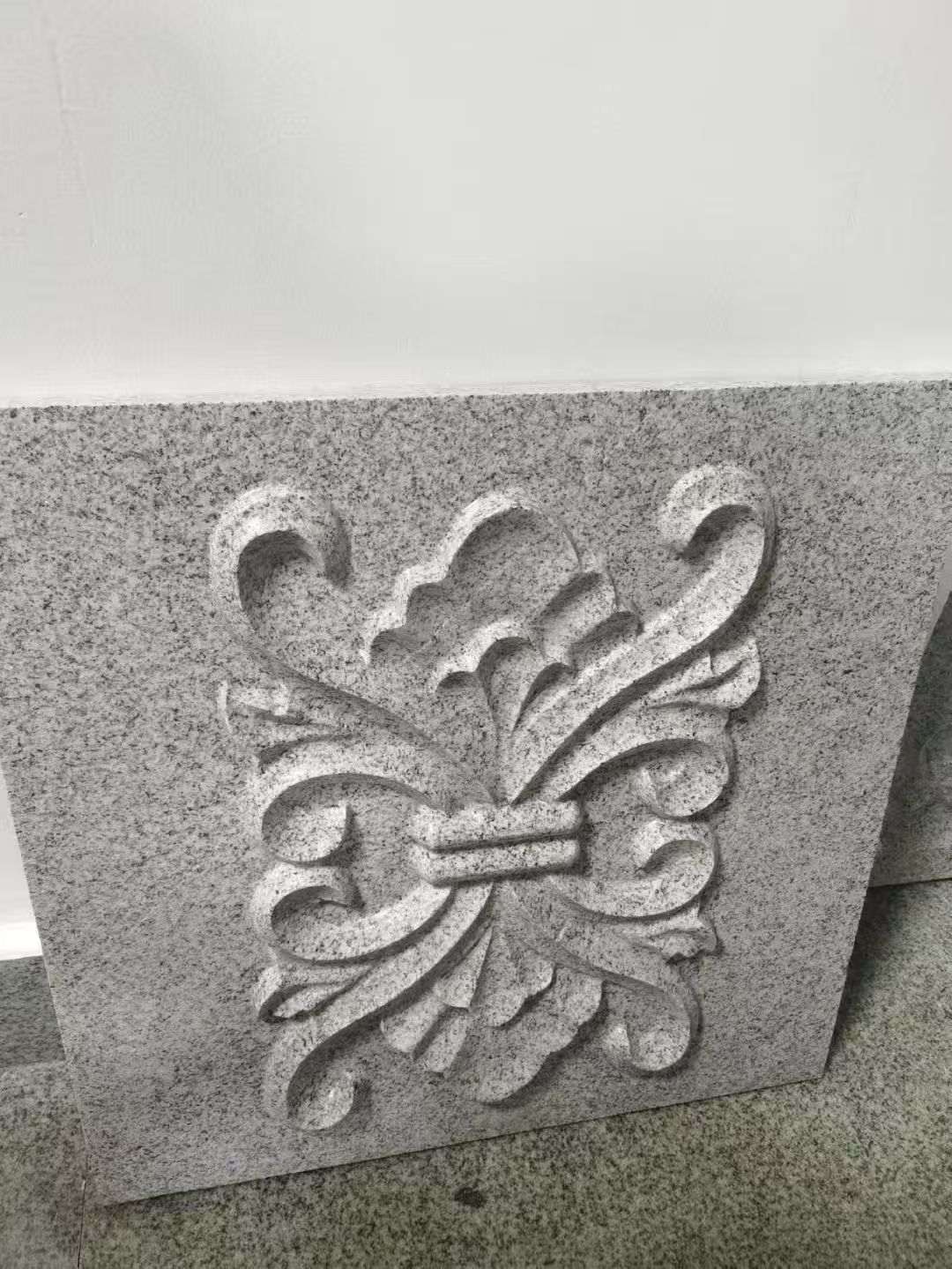 海南芝麻白雕刻版