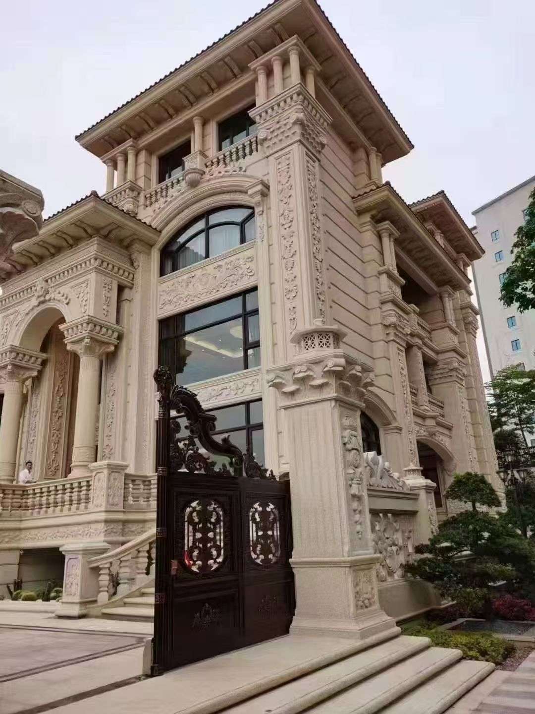 海南黄金麻别墅外墙异形定制