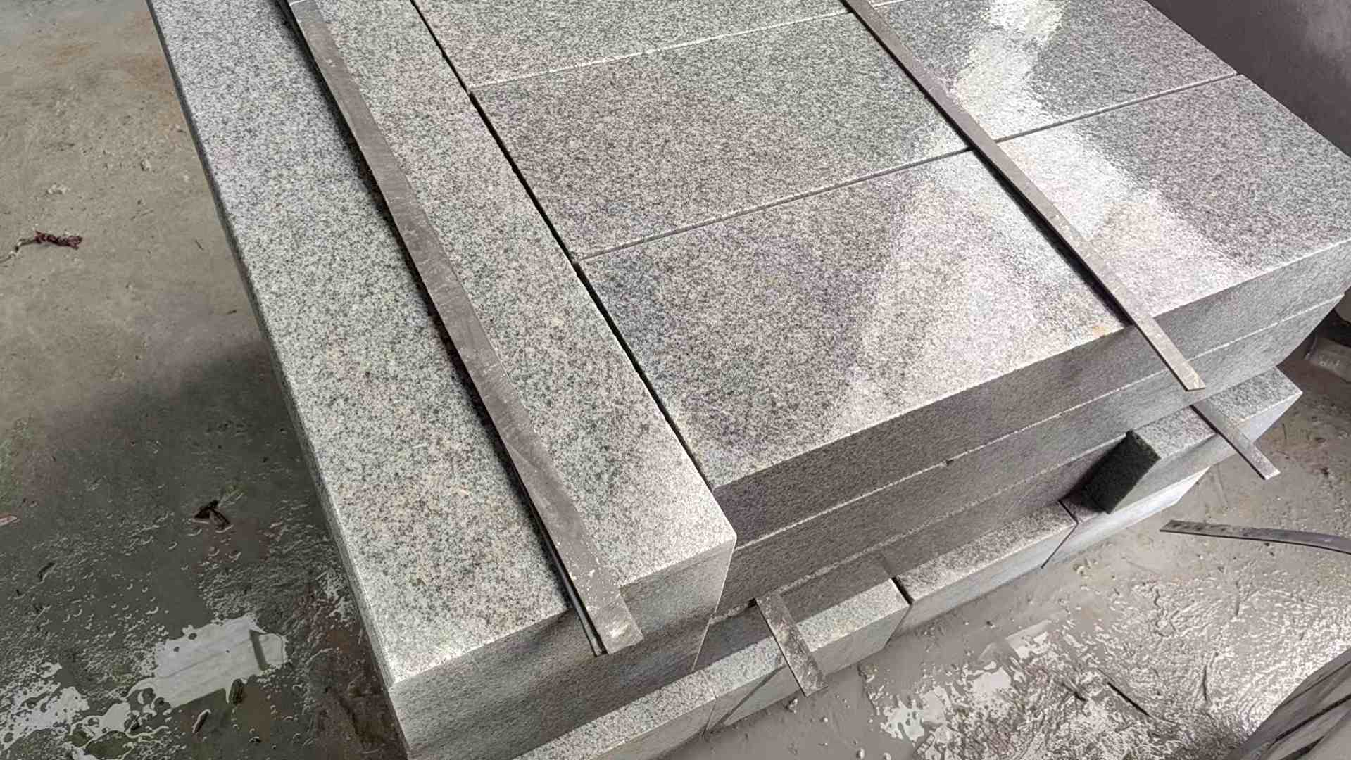 海南芝麻灰 芝麻白 路牙石 路侧石 马路牙子